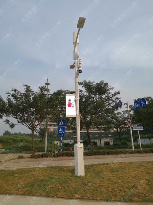 智能led灯杆显示屏改变以往灯杆牌只能是固态图样传播的局限?